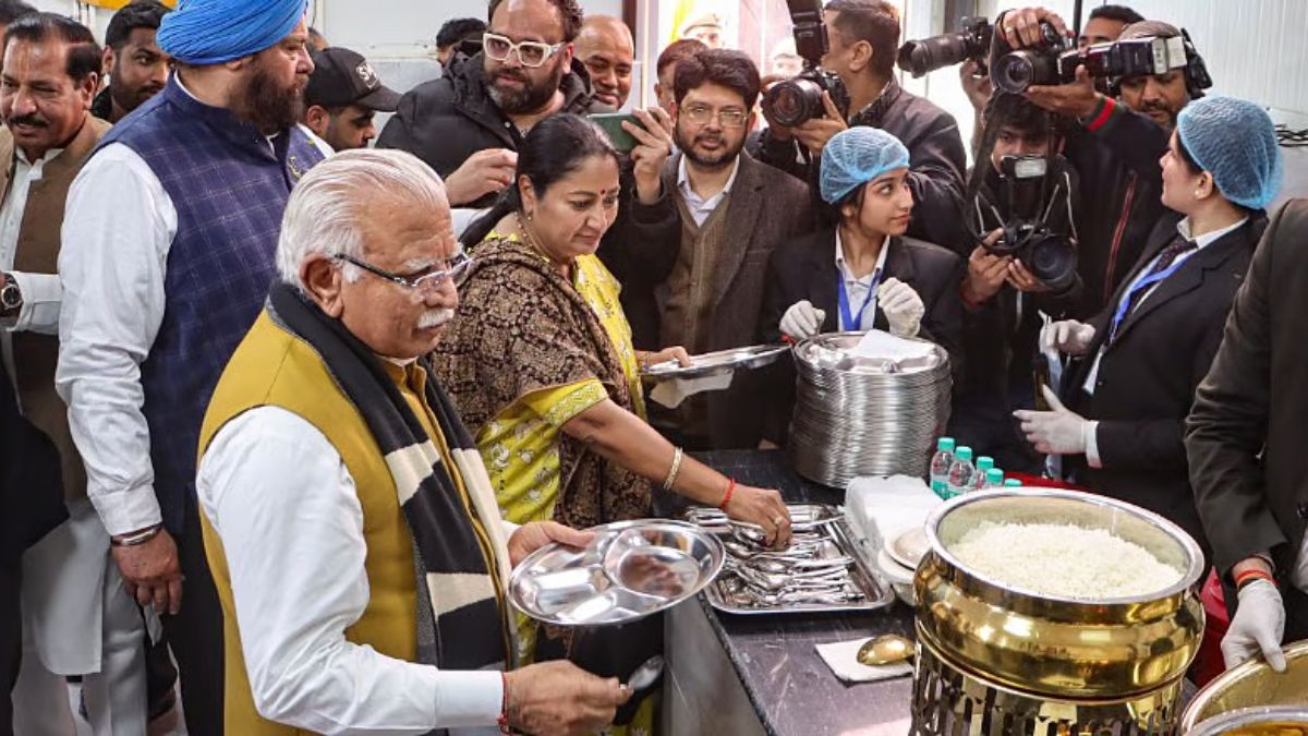 Delhi Launches Atal Canteens Offering ₹5 Meals to the Poor