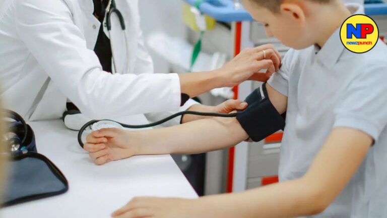 Doctors Warn White Coat Effect May Lead to Unnecessary BP Medication in Teens